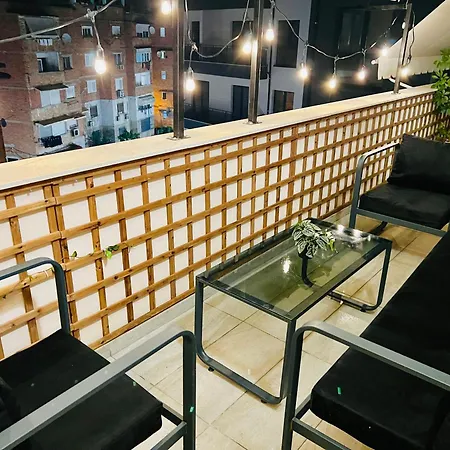 Appartement Veranda Vista - A Escape In Centre Tirana